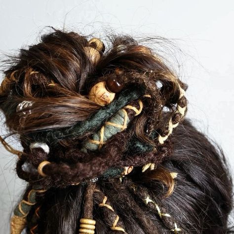 Partial Dreads On Short Hair, Dreadlocks Underneath, Decorated Dreadlocks, Dreads Underneath Hair, Dread Ponytail, Hair Cosmetology, Dread Bun, Partial Dreads, Dreads Extensions