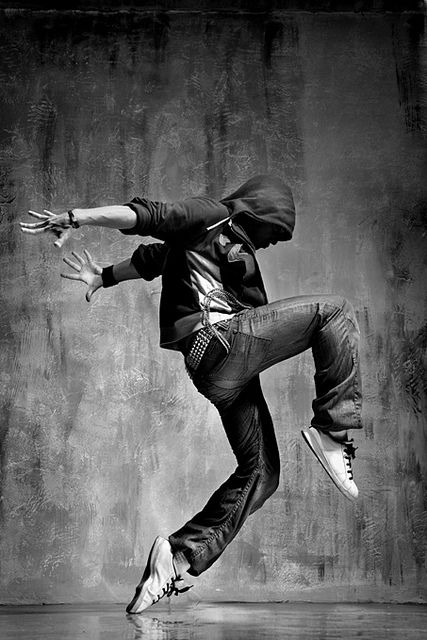 "Those who dance, are considered insane by those who can't hear the music" Alexander Yakovlev, Beard Wallpaper, Modern Dans, Dance Illustration, Creation Logo, Cultura Hip Hop, Baile Hip Hop, Dance Aesthetic, Hip Hop Dancer