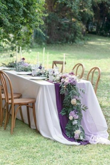 Very Peri - Cor Pantone 2022 4 Garland Table Runner, Lavender Wedding Theme, Eucalyptus Flower, Artificial Eucalyptus Garland, Deco Champetre, Summer Wedding Decorations, Floral Runner, Sage Wedding, Bridal Shower Centerpieces