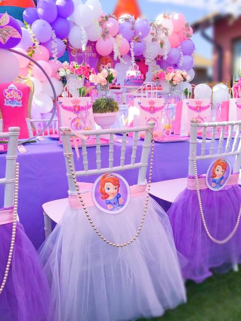 Sofia The First Themed Birthday Party, Disney Princess Birthday Cakes, Sofia The First Party, Sofia The First Birthday Party, Balloon Surprise, Princess Theme Birthday, Princess Birthday Cake, First Birthday Party Decorations, Tiffany Wedding