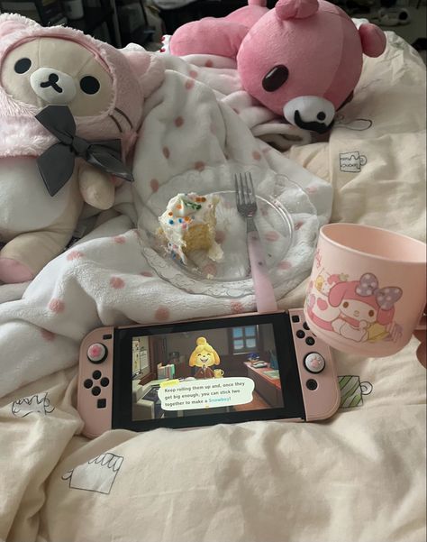 Kawaii Lifestyle Aesthetic, Gaming Girl Aesthetic, Board Games Aesthetic, Video Games Aesthetic, Video Game Aesthetic, Softie Aesthetic, Kawaii Friends, Sanrio Mymelody, Games Aesthetic