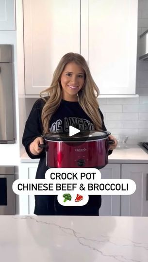 Crock Pot Chinese, Mercedes Gonzalez, Chinese Beef And Broccoli, Chinese Beef, Beef Broccoli, Beef And Broccoli, Chinese Takeout, Winter Comfort Food, Crockpot Dishes