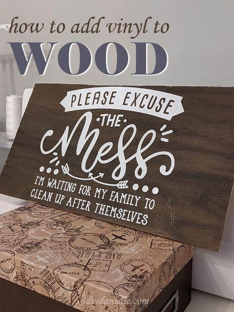 How To Apply Vinyl To Wood, Permanent Vinyl Projects, Wood Cricut, Vinyle Cricut, Wooden Signs Diy, Door Signs Diy, Round Wood Coffee Table, Signs Diy, How To Make Signs