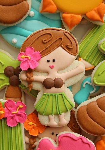 Hula Girl Luau Cookies, Cookies Cupcake, Beach Cookies, Summer Cookies, Cookie Tutorials, Sugar Cookie Designs, Pretty Cookies, Fancy Cookies, Creative Cookies