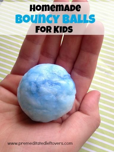 Here is an easy Homemade Bouncy Ball Recipe that uses borax, cornstarch, and glue. Kids will enjoy making and playing with these homemade bouncy balls. Ball Theme Preschool, Bouncy Ball Recipe, Homemade Bouncy Balls, Sport Themed Crafts, Bouncy Ball, Bouncy Balls, Creative Curriculum, Sport Craft, Vbs Crafts