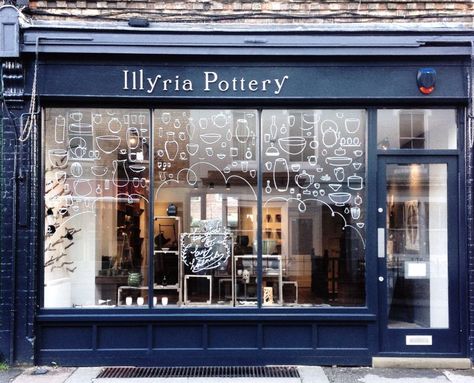 Illyria Pottery. Oxford, UK www.illyriapottery.co.uk Indie Shops, Oxford Town, Bread Display, Pottery Decoration, Oxford Uk, Ceramic Store, Shop Facade, Retail Space Design, Pottery Store