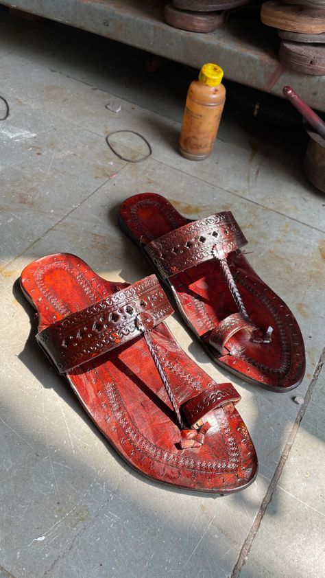 Kolhapuri chappal handmade in Ahmedabad Kolhapuri Chappals, Ahmedabad, Small Shop, Quick Saves, Beauty