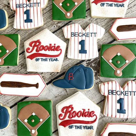 Rookie Of The Year Cookies, Baseball Sugar Cookies, Vanilla Salt, Baseball Cookies, Baseball Theme Birthday, Cookie Pan, Birthday Signs, Crazy Cookies, Whispering Pines