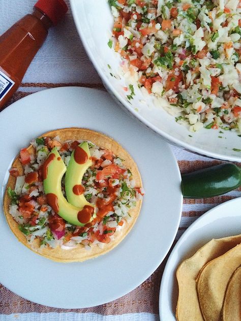 Cauliflower Ceviche, Mexican Ceviche, Green Salads, Lime Salt, Spicy Salsa, Vegan Options, Green Salad, Oven Baked, Mexican Food