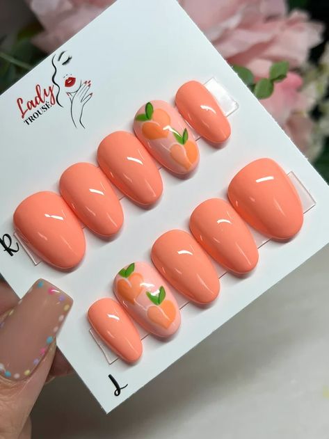 Nails Peach Design, Nails With Peaches, Cute Simple Nails Summer, Nail Art Peach, Nail Designs Art Ideas, Simple Nails Summer, Peachy Nails, Peach Nail Art, Nails Fruit