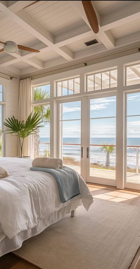 Aesthetic Beach House Bedroom, Southern Coastal Homes Interiors, Beach House Interior Bedroom, Cute Beach House, Beach Home Interiors, Hamptons Beach House, Farmhouse Exterior Design, Beach House Bedroom, Dream Life House