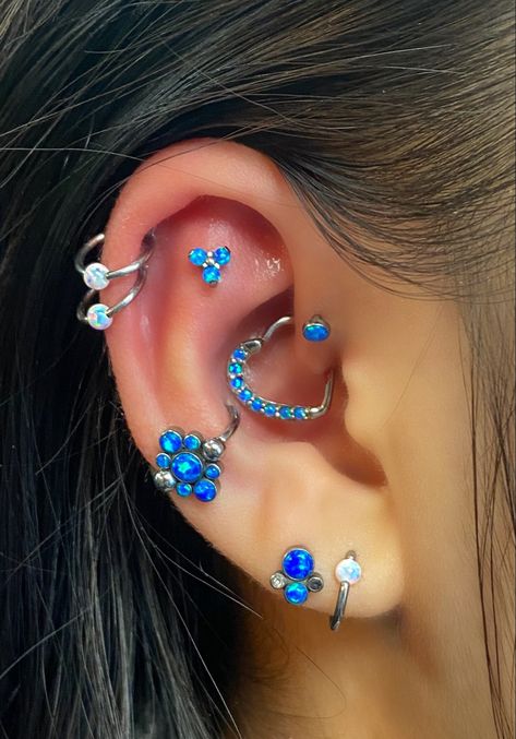 Blue Ear Piercings, Themed Ear Piercings, Ear Piercings Unique, Weird Piercings, Full Ear Piercings, Piercings Chart, Ear Piercings Industrial, Constellation Piercings, Unique Ear Piercings