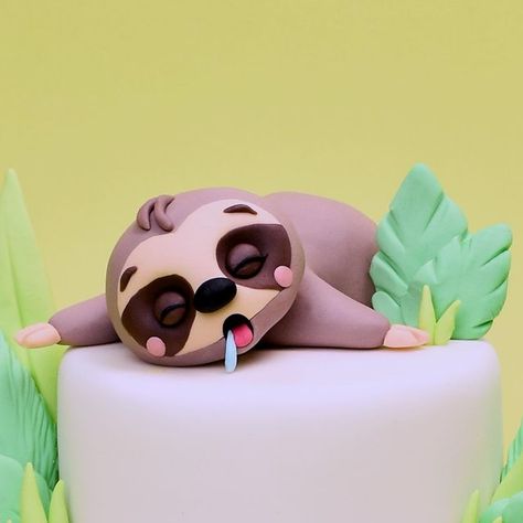 Sloth Birthday Cake, Sloth Cake, Sloth Cakes, Sloth Birthday, Animal Cakes, Yellow Bee, Baby Birthday Cakes, Fondant Toppers, Gel Food Coloring