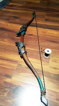 esse e o meu script de twd ,espero que gostem! Algumas ideias eu pequ… #diversos # Diversos # amreading # books # wattpad Link Cosplay, Zelda Cosplay, Archery Bows, Bow And Arrow, Bow Arrows, Legend Of Zelda Breath, Cosplay Diy, Quiver, Crossbow