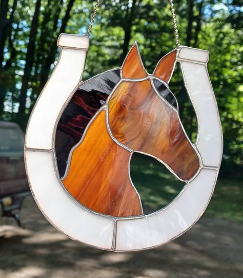 Stained Glass Horseshoe, Stained Glass Horse Head, Horse Stained Glass Art, Stained Glass Western Patterns, Stained Glass Horse Patterns, Horse Stained Glass Patterns, Stained Glass Cowboy, Horseshoe Suncatcher, Stained Glass Diy Tutorials