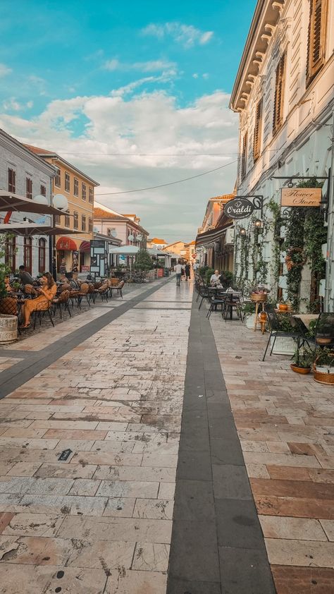 Albania City, Albania Travel, Italian Village, Travel Inspiration Destinations, Beach Photography Poses, Countries Around The World, Beautiful Mountains, Countries Of The World, Albania