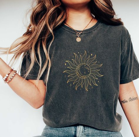 Boho Tshirt Design Tee Shirts, Boho T Shirts For Women, Boho Shirt Design, Boho T Shirt Design, Boho T Shirts, Boho Tshirt Design, Bleach Tshirt Designs, Boho Graphic Tees, Art Mandala Design