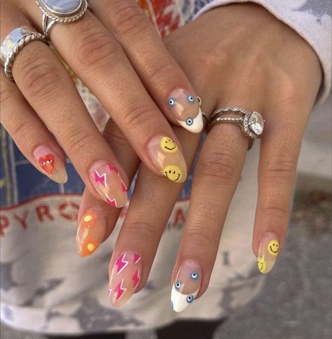 Fun Nail Designs Creative Short, One Hand Design Nails, Fun Nails Designs, Random Nail Designs, Smiley Face Nails, Match Nails, Mix Match Nails, Face Nails, Boho Nails