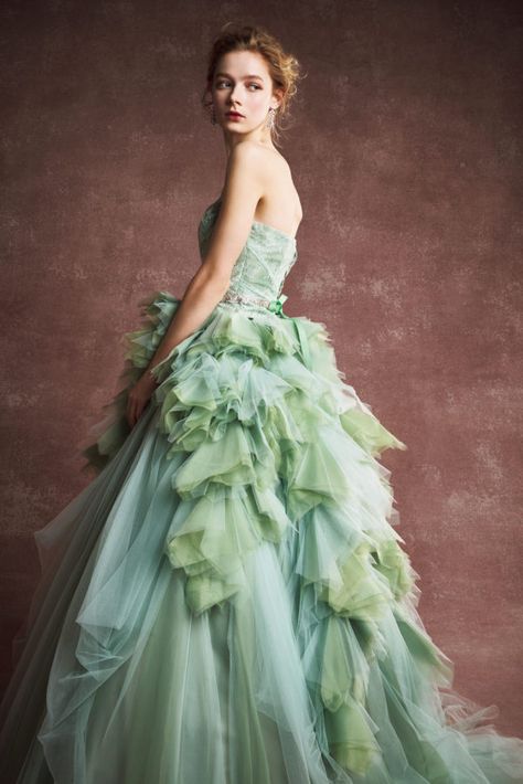 Forever Green, Castle Aesthetic, Green Gown, Fantasy Dress, Color Dress, Beautiful Gowns, Tulle Dress, Gorgeous Dresses, Wedding Colors