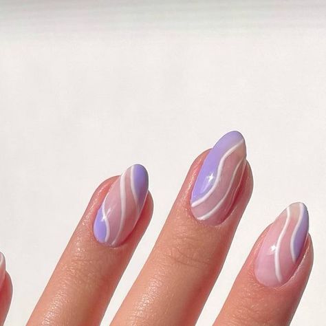 Cherie on Instagram: "Ready for summer ☀️💟 Lilac swirls inspired by Sami @maniwithsami !!!" Simple Nail Designs Lilac, Aesthetic Lilac Nails, Lilac Swirl Nails, Lilac Flower Nail Art, Hazy Lilac, Nails Lilac, Simple Nails, Nail Inspo, Lilac