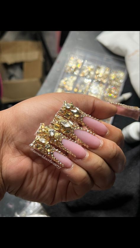 Gold Acrylic Nails Black Women, Gold Toes Ideas, Black And Gold Prom Nails Acrylic, Gold Bling French Tip Nails, Gold And Black French Tip Nails, Gold Xl Nails, Black Gold Nails Acrylic, French Tip Acrylic Nails Gold, Gold Nails Black Women