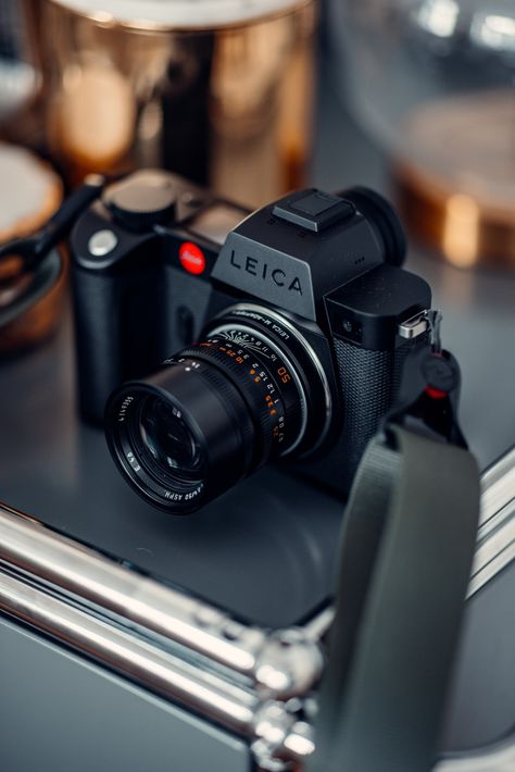 Leica Sl2, Leica Photography, Nikon Camera, Retro Camera, Camera Equipment, Camera Nikon, Camera Gear, Photography Camera, Bw Photo