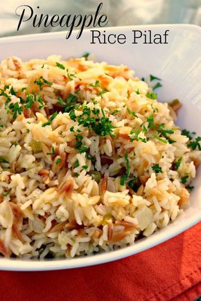 Pineapple Rice Pilaf: A step above your ordinary rice pilaf and so easy to make! #rice #side Rice With Pineapple Recipe, Rice Ideas, Easy Rice Pilaf, Pineapple Rice, Rice Side Dish Recipes, Rice Side, Potato Rice, Rice Side Dishes, Idee Pasto