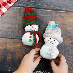 Sock Stuffies, Sock Ornaments, Snowman Crafts For Kids, Sock Snowman Craft, Christmas Crafts Snowman, Xmas Socks, Crafty Morning, Sock Snowman, Christmas Art Projects