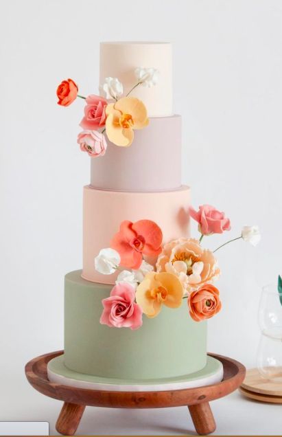 Modern Art Wedding Cake, Apricot Cake Decoration, Spring Wedding Cake Elegant, Peach Wedding Cakes, Vibrant Wedding Cake, Colored Wedding Cake, Colourful Wedding Cake, Pastel Wedding Cake, Peach Wedding Cake