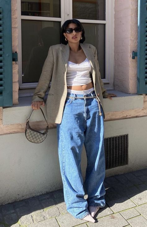 Jean Blazer Outfit, Wide Leg Jeans Outfit Summer, Minimalist Summer Outfit, Wide Leg Jeans Outfits, Blazer Outfit Ideas, Wide Leg Outfit, Ootd Jeans, Wide Leg Jeans Outfit, Inspo Fits