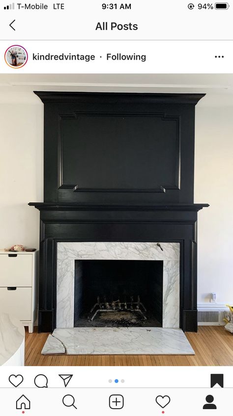 Black Mantel Fireplace, Painted Fireplace Mantels, Colonial Chic, Mantle Design, Painted Fireplace, Mantel Fireplace, Classic Fireplace, Charcoal Paint, Paint Fireplace