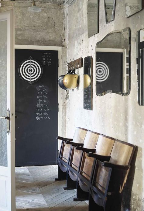 **Hallway** Anna and Giovanni acquired the chairs from a private chapel via auction. Italian Apartment, Industrial Chic Interior, Chic Apartment, Industrial Chic Decor, Theater Seats, Industrial Apartment, Apartment Chic, Industrial Interiors, Vintage Interiors