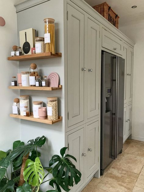 Post Image Stand Alone Pantry, Small Kitchen Shelf, Wall Pantry, Kitchen Pantry Ideas, Terrace Interior, Small Kitchen Pantry, Settee Dining, Kitchen Storage Space, Pantry Wall