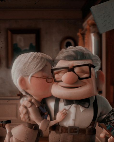 up icon, disney, pixar, aesthetic, up movie, #disneyup #pixar #disneyicons #up Aesthetic Movie Characters, Brown Disney Characters, Up Aesthetic Pixar, Up Movie Aesthetic, Disney Love Aesthetic, Disney Couples Aesthetic, Iconic Disney Scenes, Disney Movies Aesthetic, Disney Pixar Aesthetic