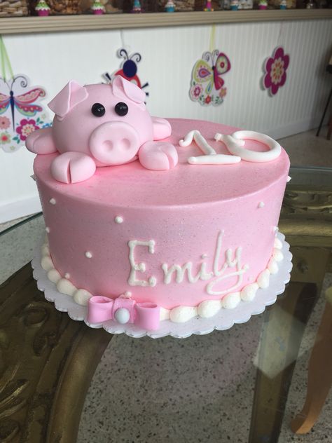 Pig Themed 10th Birthday Cake with Handmade Fondant Pig Pig Cake Ideas Birthdays, Pig Cake Ideas, 10th Birthday Cake, Pig Cakes, Piggy Cake, Pig Birthday Cakes, 10 Birthday Cake, Pig Cake, Fun Deserts