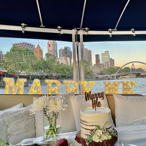 wedding proposal melbourne Boat Proposal Ideas, Proposal On Boat, Proposal Yacht, Proposal Boat, Boat Wedding Ideas, Yacht Proposal, Boat Proposal, Dream Proposal, Yarra River