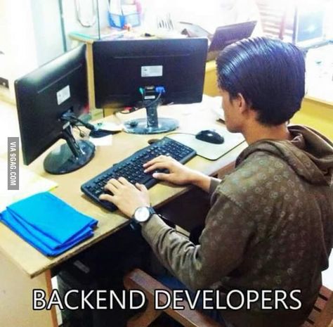 ‪#‎Backend‬ ‪#‎Developers‬ - ‪#‎MEME‬ Computer Memes, Developer Humor, Programmer Jokes, Programming Humor, Macho Alfa, Programmer Humor, Backend Developer, Tech Humor, Memes Humor