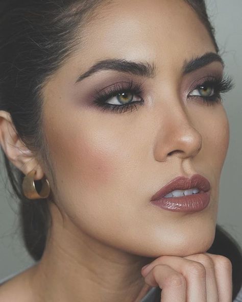 Melissa Alatorre, Plum Lip, Flutter Lashes, Fall Wedding Makeup, Imperfection Is Beauty, Soft Beauty, Eyes Lips Face, Gorgeous Makeup, Eyeshadow Looks