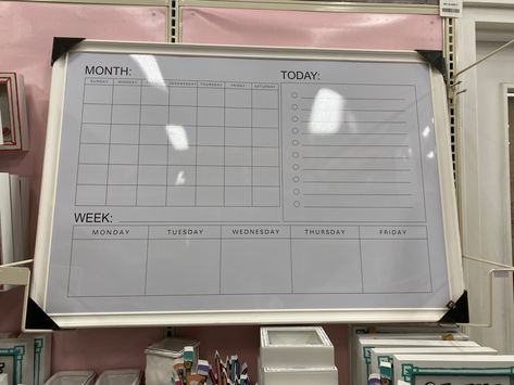 Aesthetic White Board, Whiteboard Ideas Bedroom, Calendar White Board, Whiteboard Calendar, Office Inspo, Fridge Organization, Weekly Calendar, Project Planner, Office Set