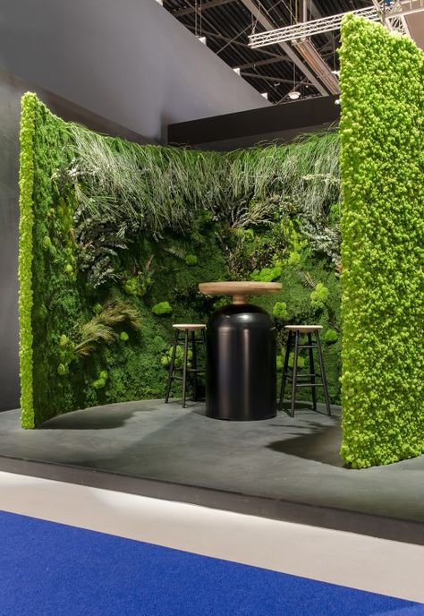 GREENMOOD Stand Scenography | Design Alain Gilles   - fair stand scenography plants wall walls greenwalls architecture nature preserved natural plant green Expo Stand, Outdoor Remodel, Green Office, Living Walls, Biophilic Design, Exhibition Stand Design, Moss Wall, Exhibition Booth Design, Vertical Gardens