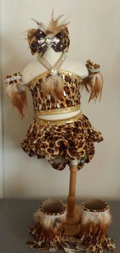 Royalty Designs beauty Pageant outfit of choice. Jungle wear. Www.royaltydesigns.net Glitz Pageant Outfit Of Choice, Outfit Of Choice Pageant Ideas, Pageant Outfit Of Choice, Infant Pageant, Beauty Pagents, Pageant Dresses For Women, Pageant Ooc, Toddler Pageant Dresses, Baby Pageant