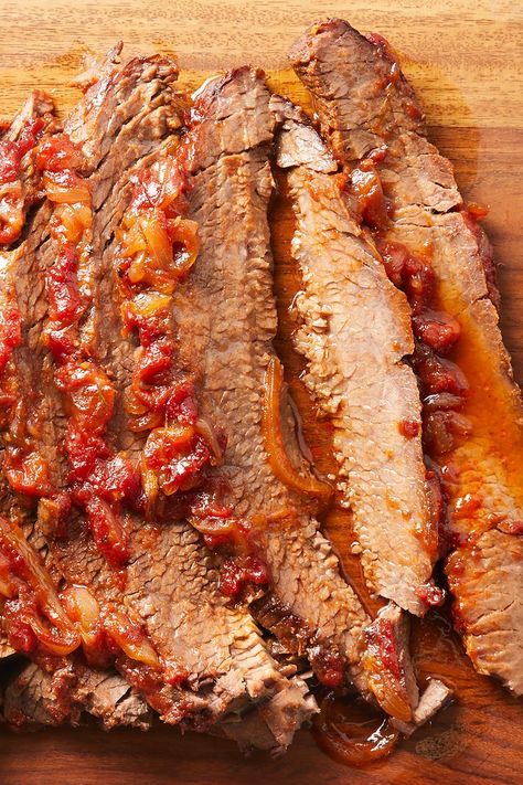 Simply the Easiest Beef Brisket Easy Brisket Recipe, Brisket Recipe, Beef Brisket Recipes, 5 Ingredient Dinners, Brisket Recipes, Easy Beef, Beef Brisket, Salad Side Dishes, Healthy Appetizers