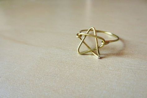 Diy Wire Rings, Diy Wire Jewelry Rings, Wire Jewelry Rings, Wire Diy, Diy Gold, Handmade Crystal Jewelry, Wire Ring, Handmade Jewelry Tutorials, Diy Wire Jewelry