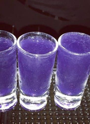 Our drink of the day: the purple haze shot. Can you guess why? Check it out here... Cheers! #cocktailoftheday #cocktailsandshots #purplehaze #jimihendrix Purple Food Party, Purple Themes Party, Pretty Shots Alcohol, Purple Edible Glitter Drinks, Purple Shots Recipe, Purple Shots Alcohol, Euphoria Party Drinks, Purple Euphoria Party, Euphoria Themed Party Food