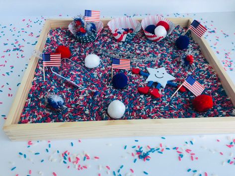 Diy Sensory Kit, 4th Of July Sensory Bin, July Sensory Bin, 4th Of July Activities, July Activities, Toddler Sensory Bins, Sensory Learning, Sensory Crafts, Toddler Stuff