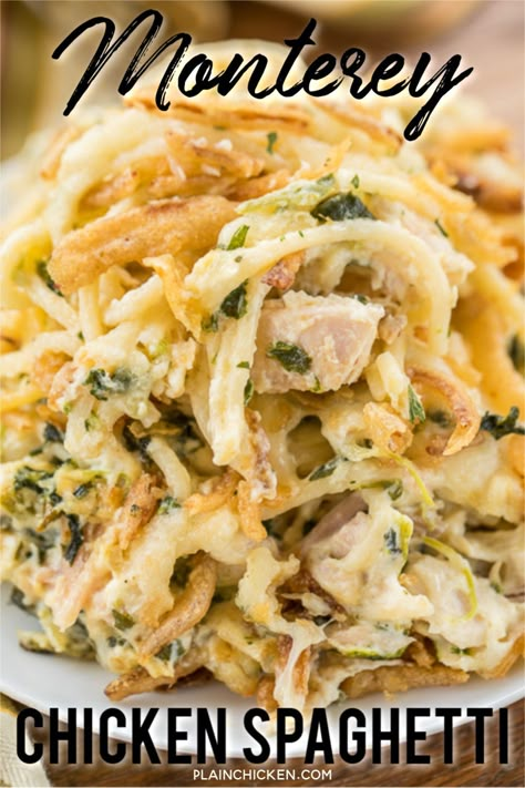 Monterey Chicken Spaghetti Casserole – my whole family went crazy over this easy chicken casserole!! Even our super picky eaters! Chicken, spaghetti, sour cream, cream of chicken, spinach, Monterey Jack Cheese, and french fried onions. Makes a great freezer meal! This is the most requested dinner in our house. #casserole #chickendinner #chickencasserole Monterey Chicken Spaghetti, Easy Chicken Casserole, Monterey Chicken, Chicken Spaghetti Casserole, Chicken Spaghetti Recipes, Chicken Casserole Easy, Spaghetti Casserole, Chicken Spinach, French Fried Onions