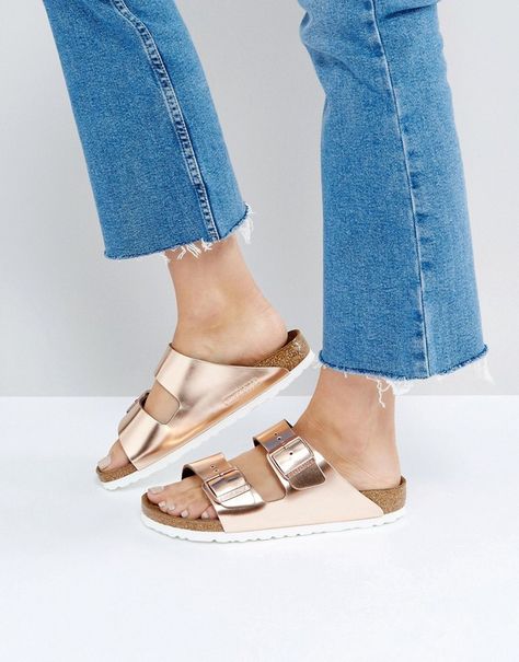 Birkenstock Arizona Metallic Copper Leather Flat Sandals Tan Strappy Sandals, Most Comfortable Sandals, Leather Strap Sandals, Metallic Flats, Metallic Copper, Leather Sandals Flat, Metallic Sandals, Birkenstock Sandals, Leather Block Heels