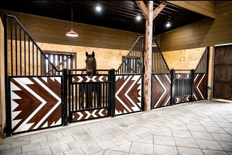 Custom Stalls Make You Look Twice - STABLE STYLE Horse Barn Decor, Luxury Horse Barns, Small Horse Barns, Feed Room, Barn Remodel, Hay Storage, Stable Style, Stall Fronts, Horse Barn Ideas Stables