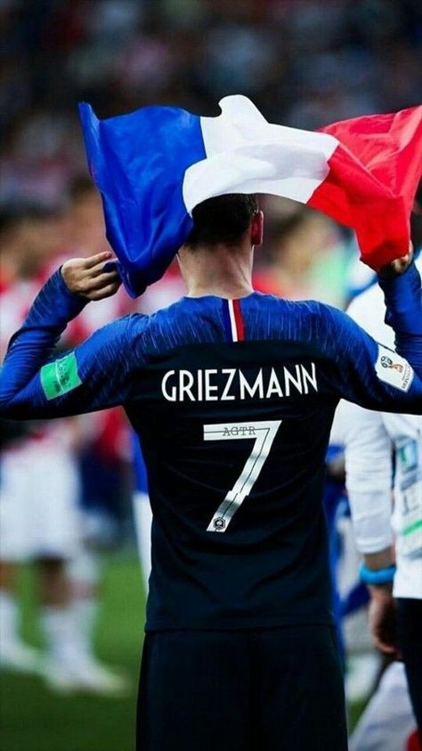 Griezmann France, France National Football Team, Liverpool Wallpapers, France Team, Football Players Photos, Football Wags, Barcelona Players, France Football, Team Wallpaper