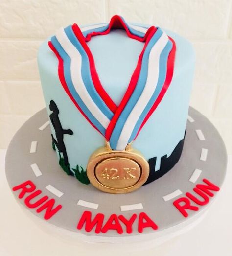 Running Cakes Runners Birthday, Runner Cake Ideas, Running Shoes Cake, Running Cake, Olympic Party, Shoe Cake, Sport Cakes, Blue Cakes, 9th Birthday Parties